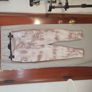 All in Motion womens Tie-Dye joggers size medium